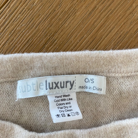 Subtle luxury cashmere Harbor Crewneck sweater : beige - Picture 3 of 4